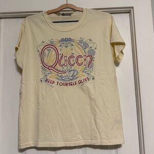 Daydreamer Queen “Keep Yourself Alive” Graphic Tee